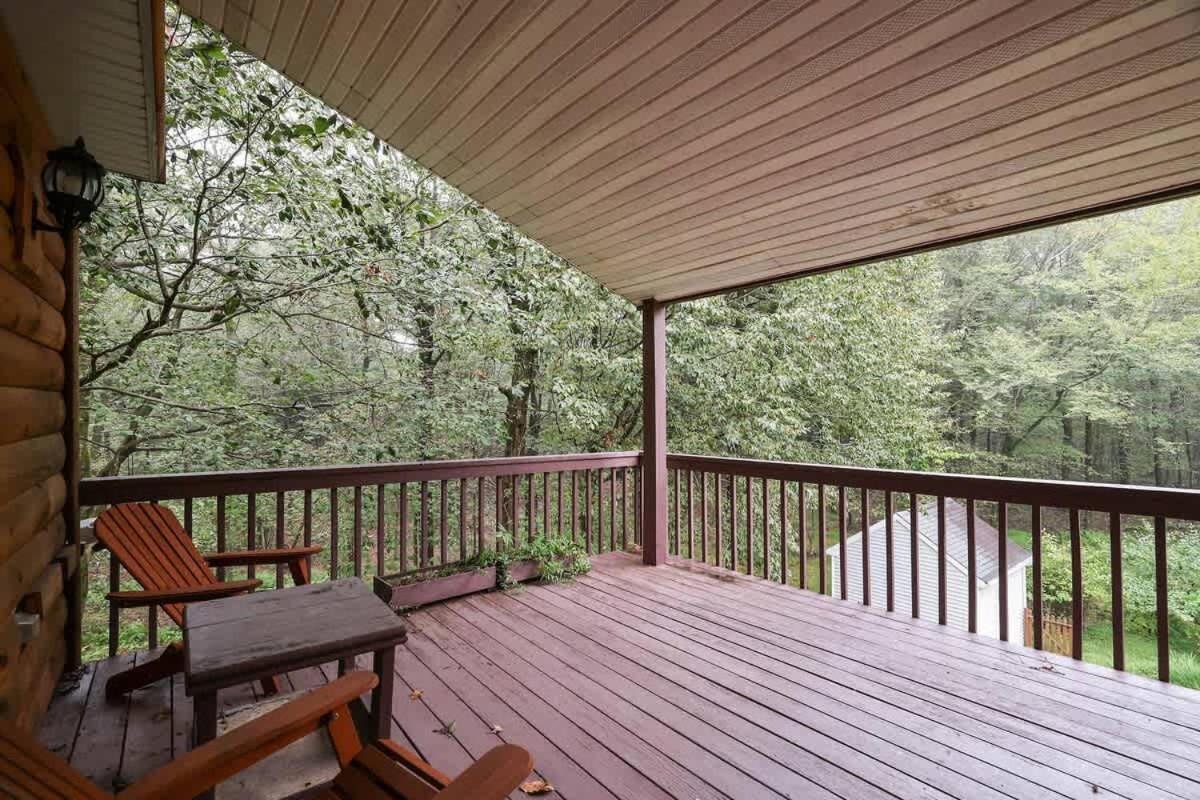 Relax In Blakeslee - Spacious 5Br Home With Bbq Экстерьер фото