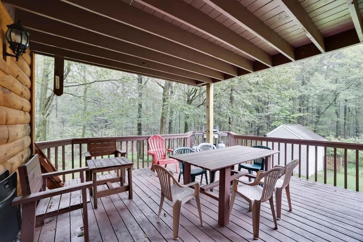 Relax In Blakeslee - Spacious 5Br Home With Bbq Экстерьер фото
