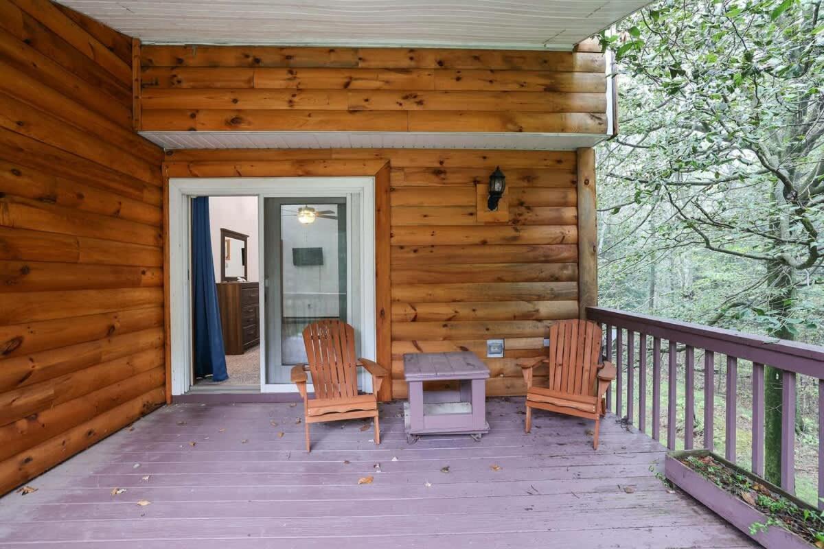 Relax In Blakeslee - Spacious 5Br Home With Bbq Экстерьер фото